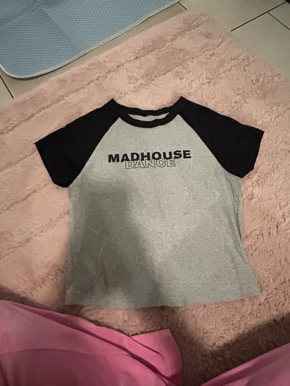 Dance Raglan Tee - Gray & Black - Picture 3 of 6